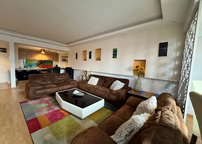 Executive Flat By Chr Luxury