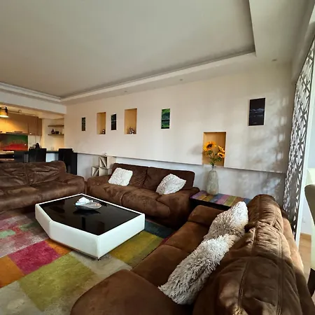 Executive Flat By Chr Luxury