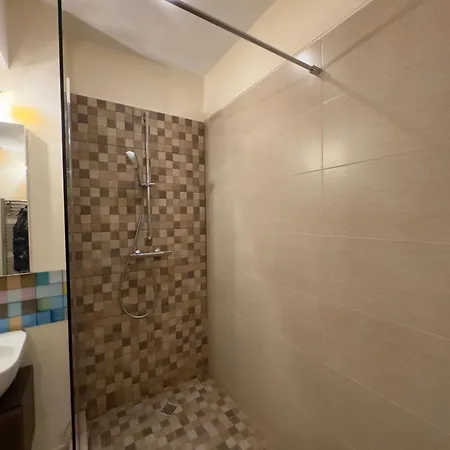 Apartment Executive Flat By Chr Luxury *