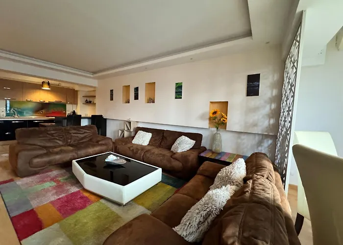 Executive Flat By Chr Luxury