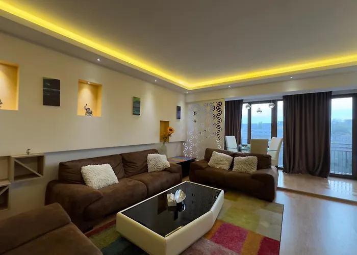 Executive Flat By Chr Luxury