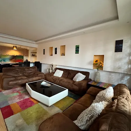 Executive Flat By Chr Luxury